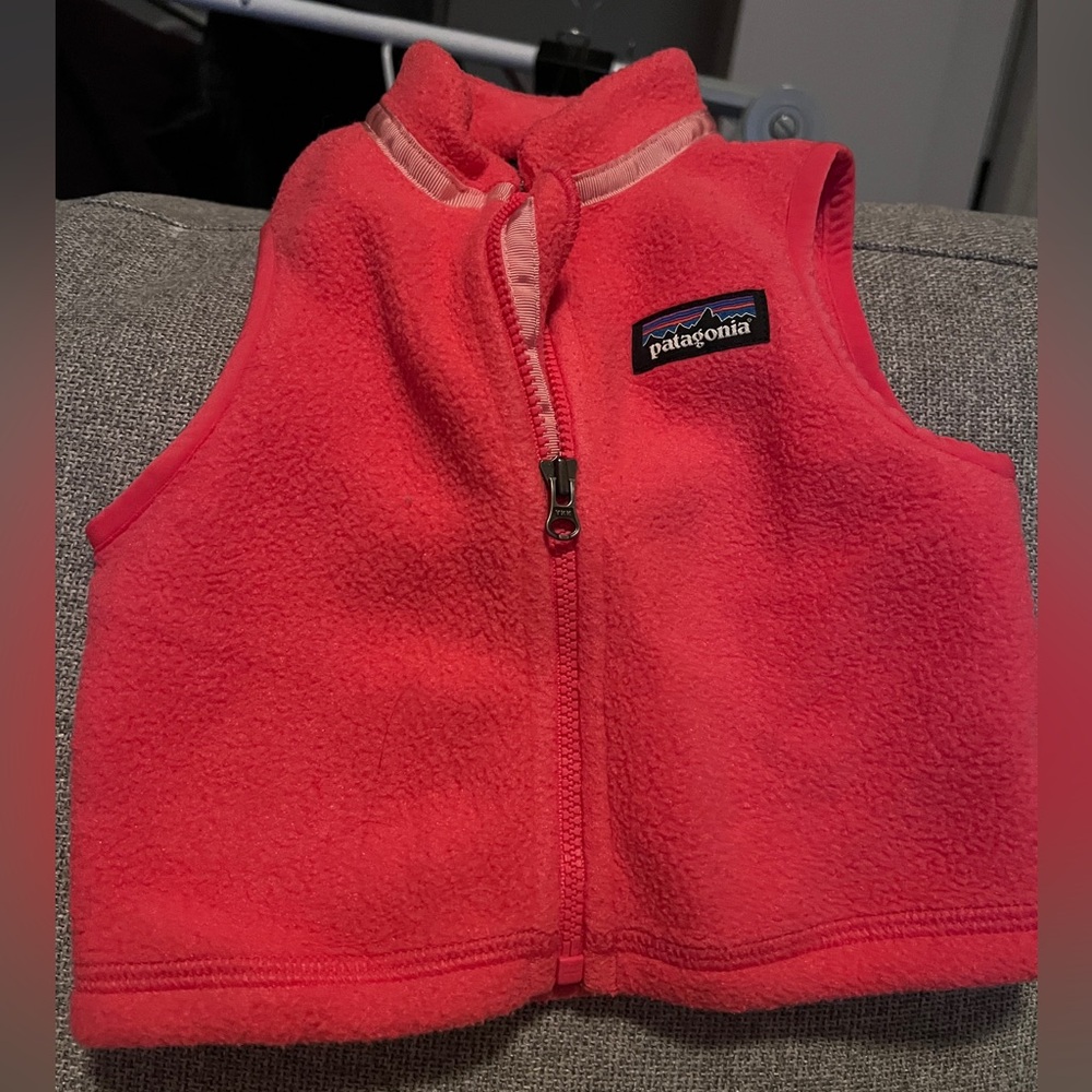 Patagonia Synchilla Vest 3-6 mo EUC